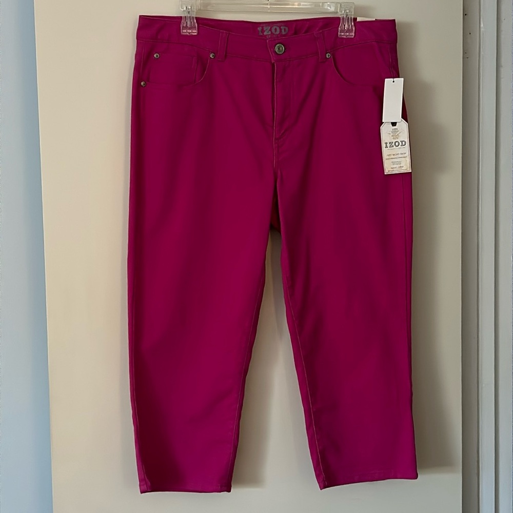 Izod just right crop jeans.